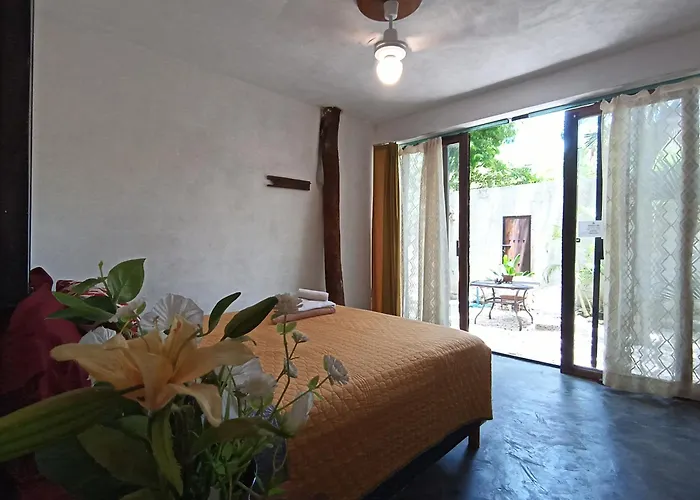 Capsulehotel Awa Eco Retreat Tulum *