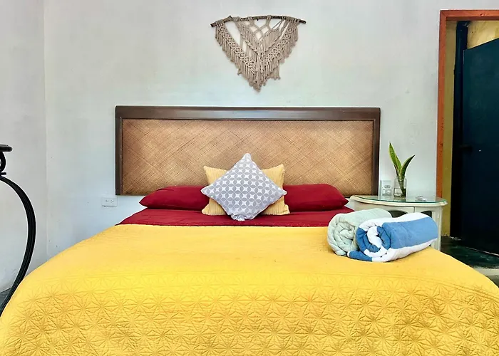 Simple Stays Tulum Hotel Kapselhotel Tulum