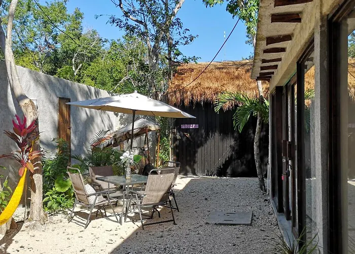 Awa Eco Retreat Tulum Capsulehotel Tulum Pueblo